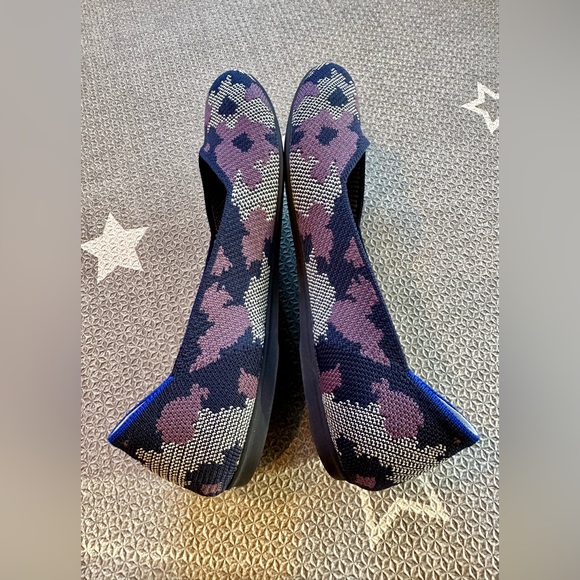 Excellent Condition! Rothy's The Flat - Picture 2 of 4